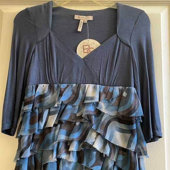 New BCBG long sleeve minidress - Picture 4 of 5